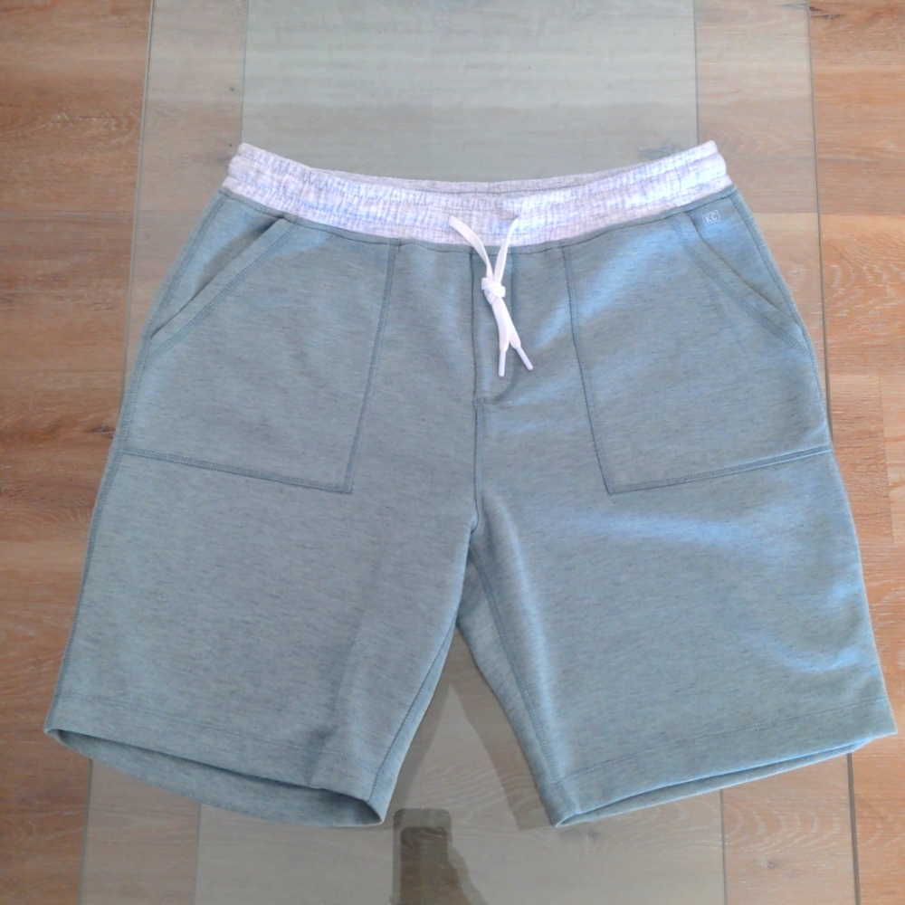 Kenneth Cole Techni-Cole Performance Short Chinios Green H